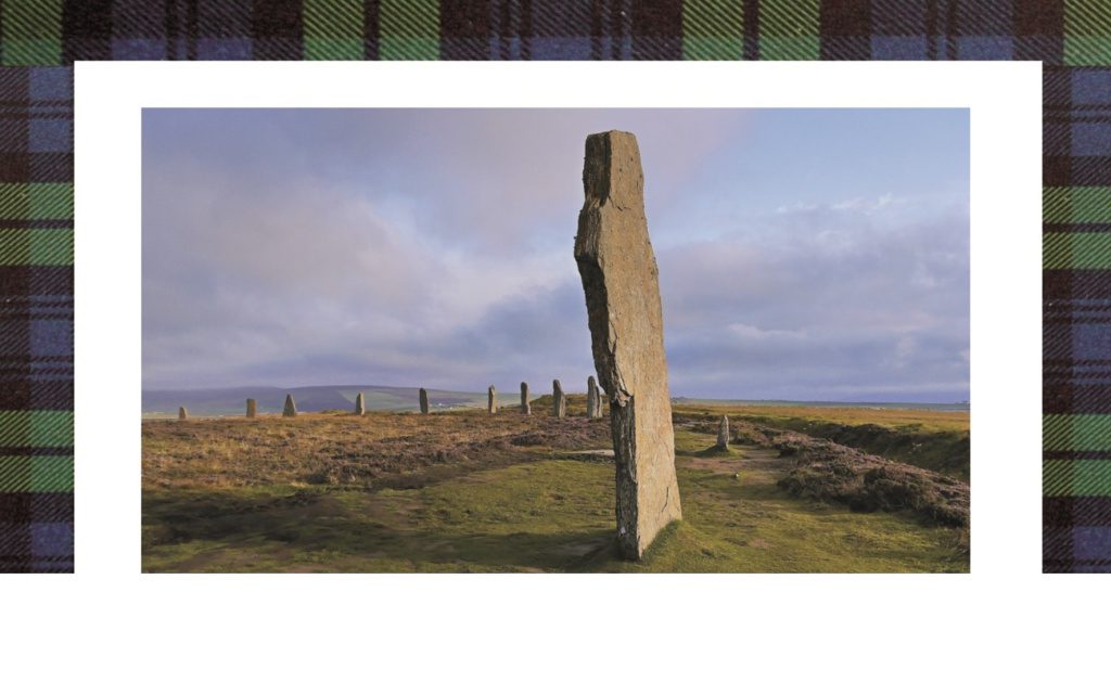 Ring of Brodgar jest jednym z najwspanialszych i przy tym najbardziej intrygujących neolitycznych zabytków w Szkocji. Znajduje się on na tzw. Mainland, będącą główną wyspą archipelagu orkadzkiego. W 1999 r., wraz z pobliskim grobowcem komorowym Maes Howe, kolejnym kamiennym kręgiem Standing Stones of Stenness oraz reliktami neolitycznej wioski Skara Brae, został on wpisany na Listę Światowego Dziedzictwa UNESCO.